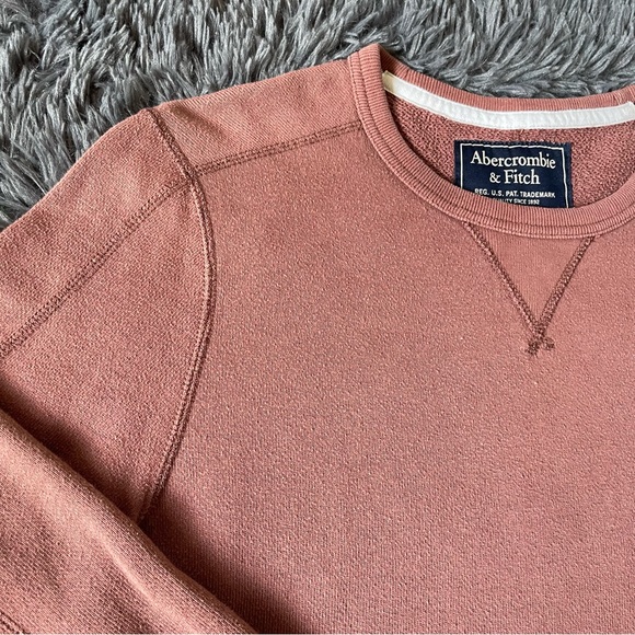 Abercrombie & Fitch Burgundy Crewneck Sweater - Picture 5 of 7